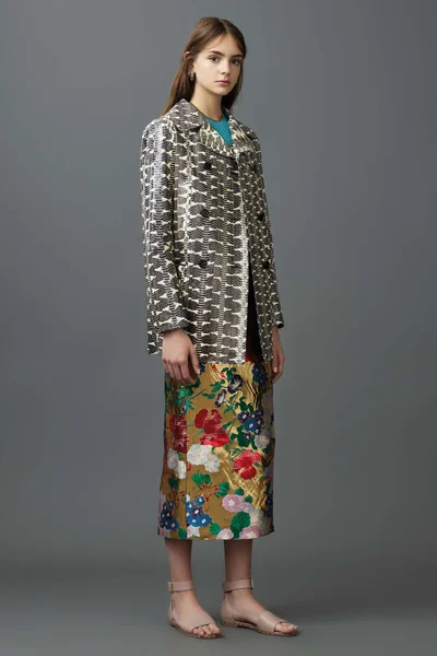 Look 12